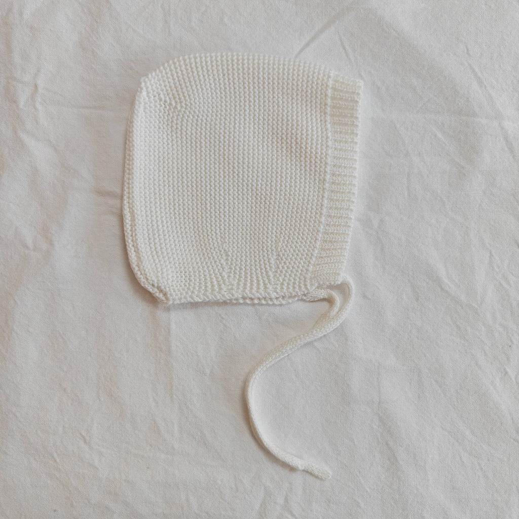 Bonnet Ivory