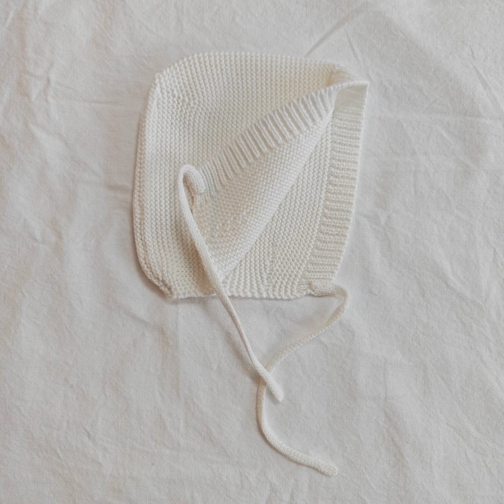 Bonnet Ivory