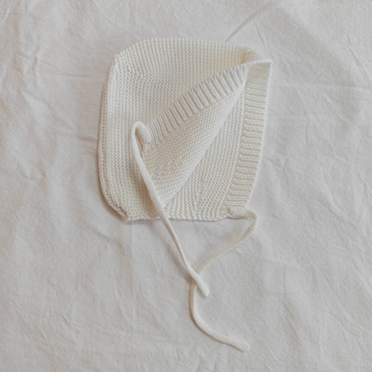 Bonnet Ivory